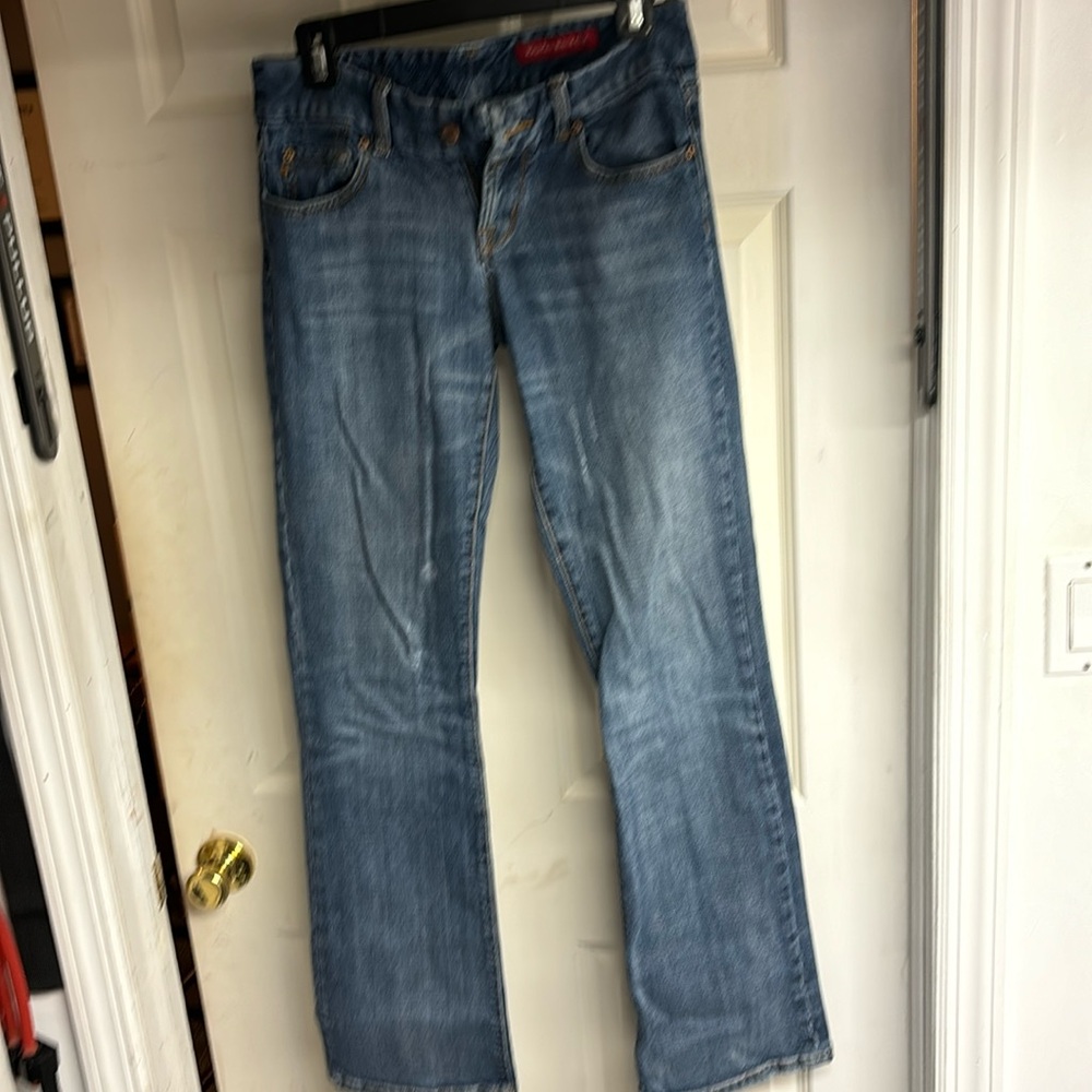 Seven7 Jeans. Regular Boot Cut. Size 29